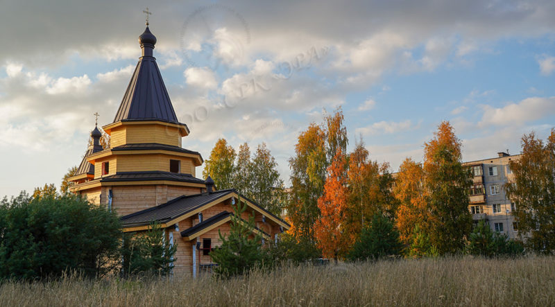 Изготовление и монтаж крестов, глав и барабанов в Ленинградской области